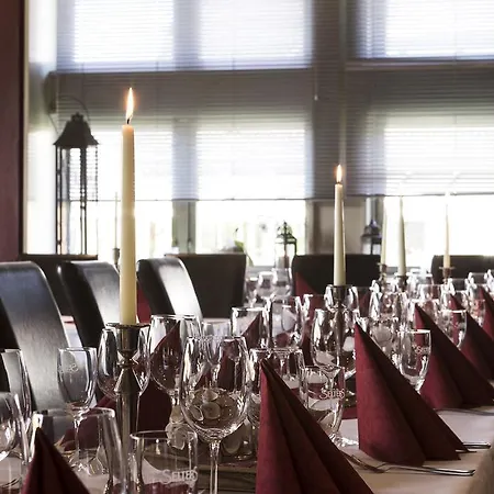 Ostseehotel Kluetzer Winkel ホテル Hohen Schönberg