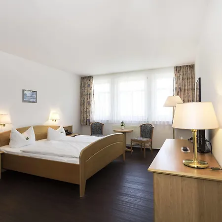 Ostseehotel Kluetzer Winkel ホテル 3*