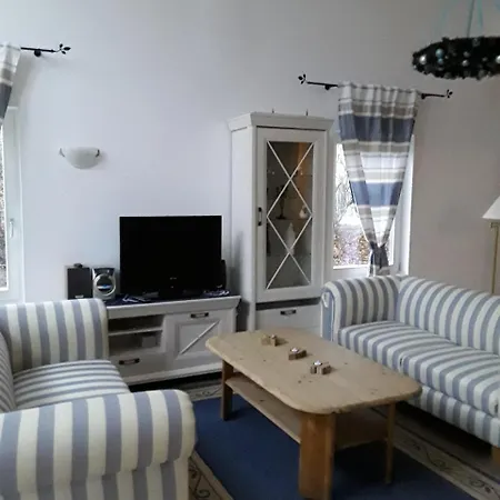 Ostseehotel Kluetzer Winkel ホテル Hohen Schönberg