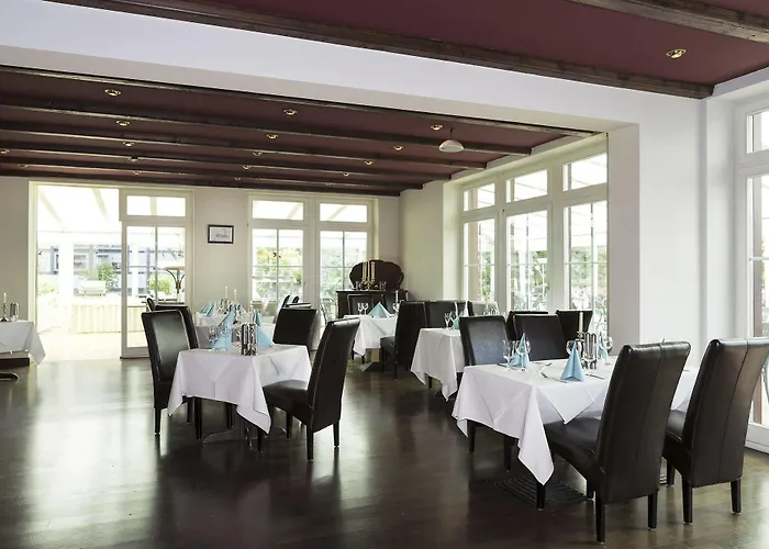 Ostseehotel Kluetzer Winkel 3* Hohen Schoenberg